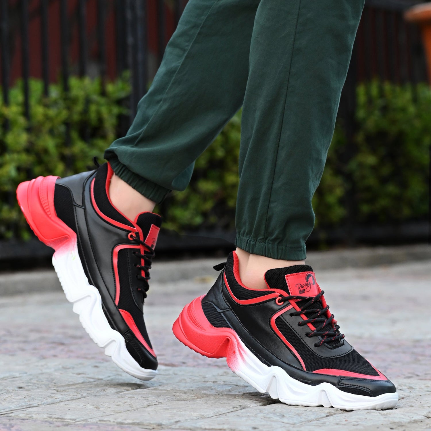 Sports Shoes
